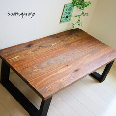 無垢テーブル/リビングテーブル/無垢材/天然木/キッズテーブル/コーヒーテーブル/... こちらのテーブルは、国産杉の天板で90×…(4枚目)
