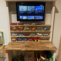 おもちゃ収納/棚/物置/子供部屋/ハンドメイド/DIY/... テレビ付きおもちゃ収納を木材を使って作っ…(2枚目)