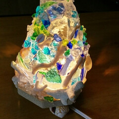 珊瑚/貝殻/ガラス/ランプ/クリスマス/ハンドメイド ガラスでランプを作りました。
年に1回壊…(1枚目)