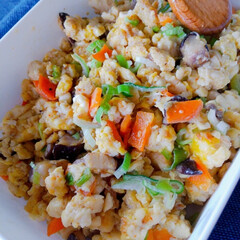 いちごオーレ/ご飯がススムくん/作り置きおかず/お惣菜/五目炒り豆腐/炒り豆腐/... 今日は31度。
連日暑い🌞💦
木綿豆腐…