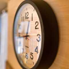 壁掛け時計/時計/インテリア/机/雑貨/カフェ風/... 事務所の壁掛時計を加藤木工さんの電波時計…(2枚目)