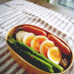 おうちごはん/かんたん/レシピ/弁当記録/お弁当/味付けたまご 今朝のお弁当記録🍱
そぼろチャーハンを敷…