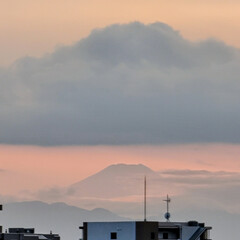 空/風景/富士山 🌈🌋🌴🌊🌺🌈🐠🌴💓

🌴🦩今日の夕やけ
…(1枚目)
