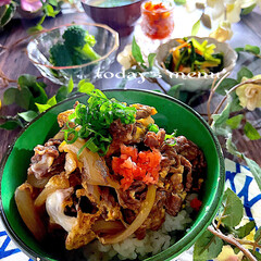 丼/他人丼/おうちごはん/レシピ/ごはん/おうち時間/... 今夜の夕飯
今日は早起きというか
待ち…
