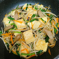 チャンプルー/おかず/夕飯 今日の夕飯のおかずは豆腐のチャンプルーで…