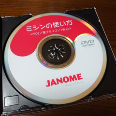 DVD/使い方/ミシン/修理/修理不可能 こんばんは☔
おうち時間CDを片付けてい…(2枚目)