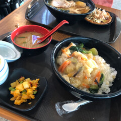 GW/LIMIAおでかけ部/おでかけ/旅行/わたしのGW 上海空港にて
すきやでお昼ごはん
食基屋…(1枚目)