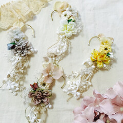 ナチュラル/アクセサリー/花/ハンドメイド フラワーイヤーフック
パールの付いたゴー…