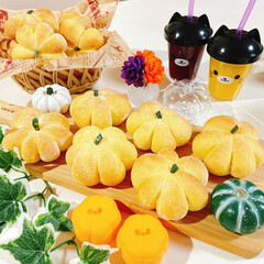 飾り付け/インテリア/ハロウィン/手作り/おうち時間/ハロウィン2021/... 初🎶かぼちゃパン🎃🎃🎃
13かぼちゃでき…