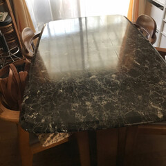 アサヒペン高耐久2液うれたんニス 古くなったダイニングテーブルを
2×4の…(2枚目)