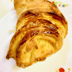 朝食/クロワッサン/手作りパン/自家製天然酵母 good morning🥐

クロワッサ…(4枚目)