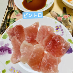 椎茸焼き/サラダ/串カツ/ビントロ/グルメ/夕食 今夜の夕食💖

ビントロとミニ串カツ🤗❤️(3枚目)