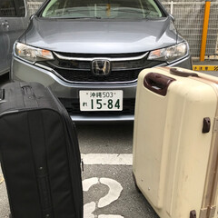 レンタカー/わたしのGW 沖縄で借りたレンタカーとスーツケースを一…(1枚目)
