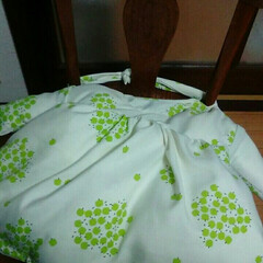 クッション/子ども服/カーテン生地/紙芝居/あけおめ/フォロー大歓迎/... 私が足が痛いなりに作った子ども用の服のク…
