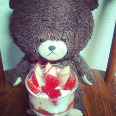 苺ジャム/ヨーグルト/苺/フォロー大歓迎/わたしのごはん/ハンドメイド/... ダイエットしたいかたにおすすめの苺サンデ…