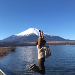 富士五湖/わんこ同好会/山中湖/富士山/フォロー大歓迎 昨日は☀️お天気が良くて最高🗻でした〜
…(4枚目)