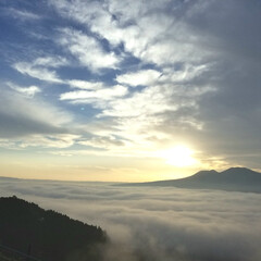 おでかけワンショット 阿蘇山に早朝ドライブで滅多に見れない雲海…(1枚目)