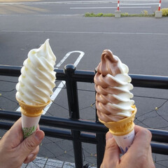 おやつタイム/フォロー大歓迎 ロイズのアイス食べたょ～
北海道は美味し…(1枚目)