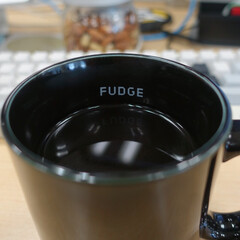マグカップ/オフィス/カフェ オフィスでコーヒーブレイク。

内側に …(1枚目)