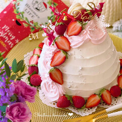 Christmas/STRAWBERRY/sweets/cake/Cafe/いちごケーキ/... 🎄クリスマスドームケーキ
bloome…