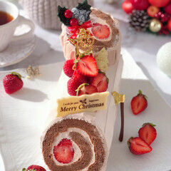 Happy/cake/Cafe/chocolate/Christmas/sweets/... 🎄ブッシュドノエル❄︎チョコver.

…(2枚目)