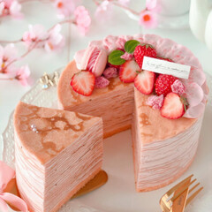 cake/STRAWBERRY/sweets/Cafe/SAKURA/手作りスイーツ/... 🌸苺と桜のミルクレープ

桜餡クリームと…(3枚目)