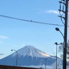 富士山 おはようございます☀

今朝の富士山🗻
…(1枚目)