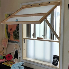 DIY/プラダン/内窓 和室の小窓に内窓作成しました！

窓代わ…(2枚目)