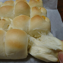 手作りパン/ベーカリー/パン/ハンドメイド/グルメ/フード/... ふわっふわのミルクパン焼き上がりぃ💕
今…(1枚目)