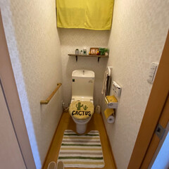 リフォーム/トイレ/棚/トイレに棚/流木/ベアブリック こちらは　1階のトイレ！
以前2階のトイ…(2枚目)
