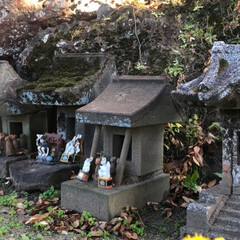 お寺、神社  探索部😊/おでかけ/フォロー大歓迎 群馬県、出張初めての休日
近くにある岩神…(7枚目)