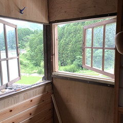 DIY 納屋の2階の東側に窓が１つしか無く景色が…(5枚目)