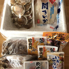 感謝/プレゼント/海鮮/ありがとう/リミ友さん ピンポーン‼️
冷凍のお届け物です‼️
…