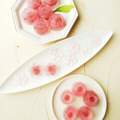 ピンク/桜/ゼリー 先日写真を載せていた、桜餡入りの華やかな…(1枚目)