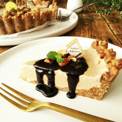 コーヒー/チョコソース/ナッツ/キャラメルナッツ/タルト/アイスクリーム/... 先程載せたコーヒーアイスクリームのタルト…