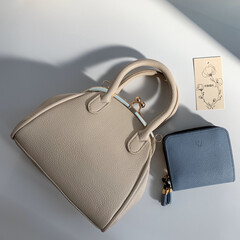 大人カジュアル/大人可愛い/ご褒美/韓国ファッション/ハンドバッグ/財布/... new bag𖦊ັ 𓂃
☑︎emmy
…