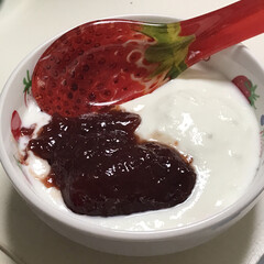 苺ジャム/湯田ヨーグルトを種に作る/美味しいデザート/ヨーグルトメーカー ヨーグルトできました❣️
今日は家にあっ…(2枚目)