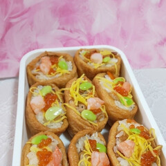 ランチボックス/お弁当/ランチ/お弁当箱/春のお弁当 友達の誕生日で、ちらし寿司ケーキを作って…(1枚目)